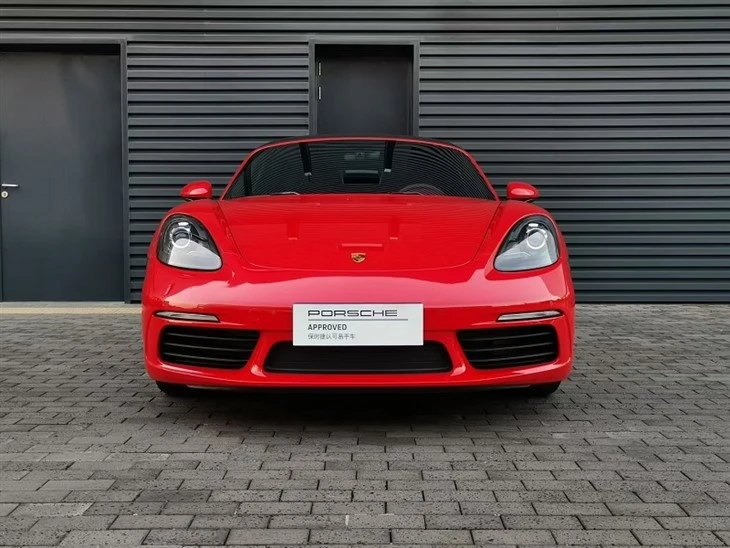 2020 Porsche 718 Boxster 2.0T 2020 Porsche 718 Boxster 2.0T